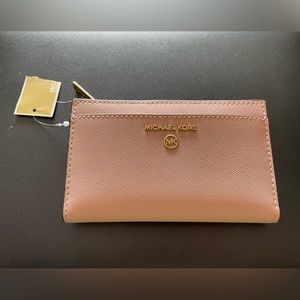 Michael Kors Wallet in Baby Pink